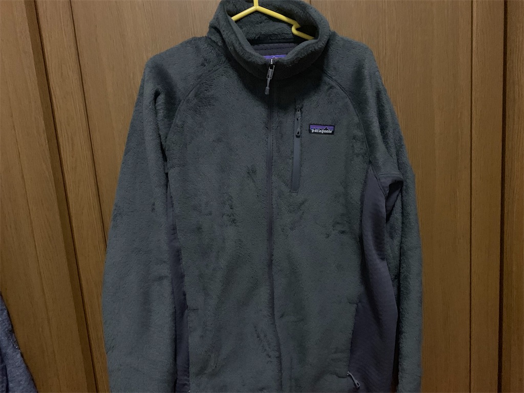パタゴニア R2っていう最高万能ジャケット買ったからレビューするわwww パタゴニア R2っていう最高万能ジャケット買ったからレビューするわwww